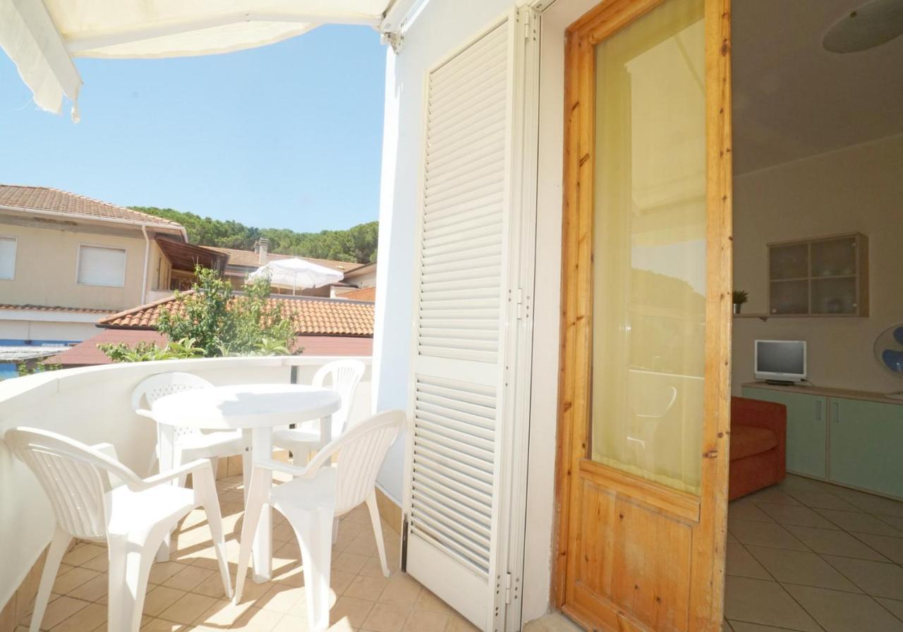 Appartamenti Manuela Vada Exterior foto